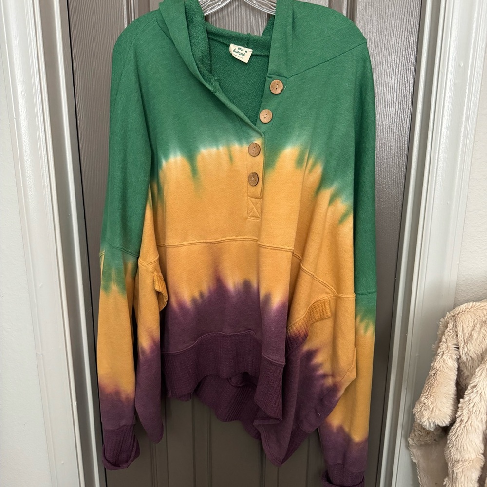 Pull over hoodie